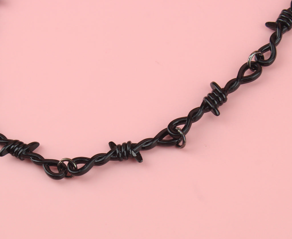16 Inch Black Barbed Wire Necklace