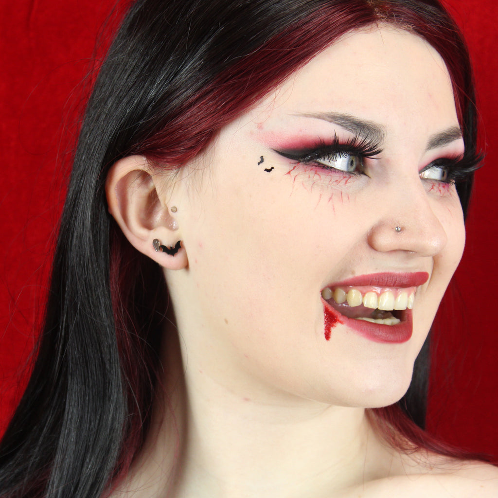 Bat Stud Earrings (Black) - Sour Cherry
