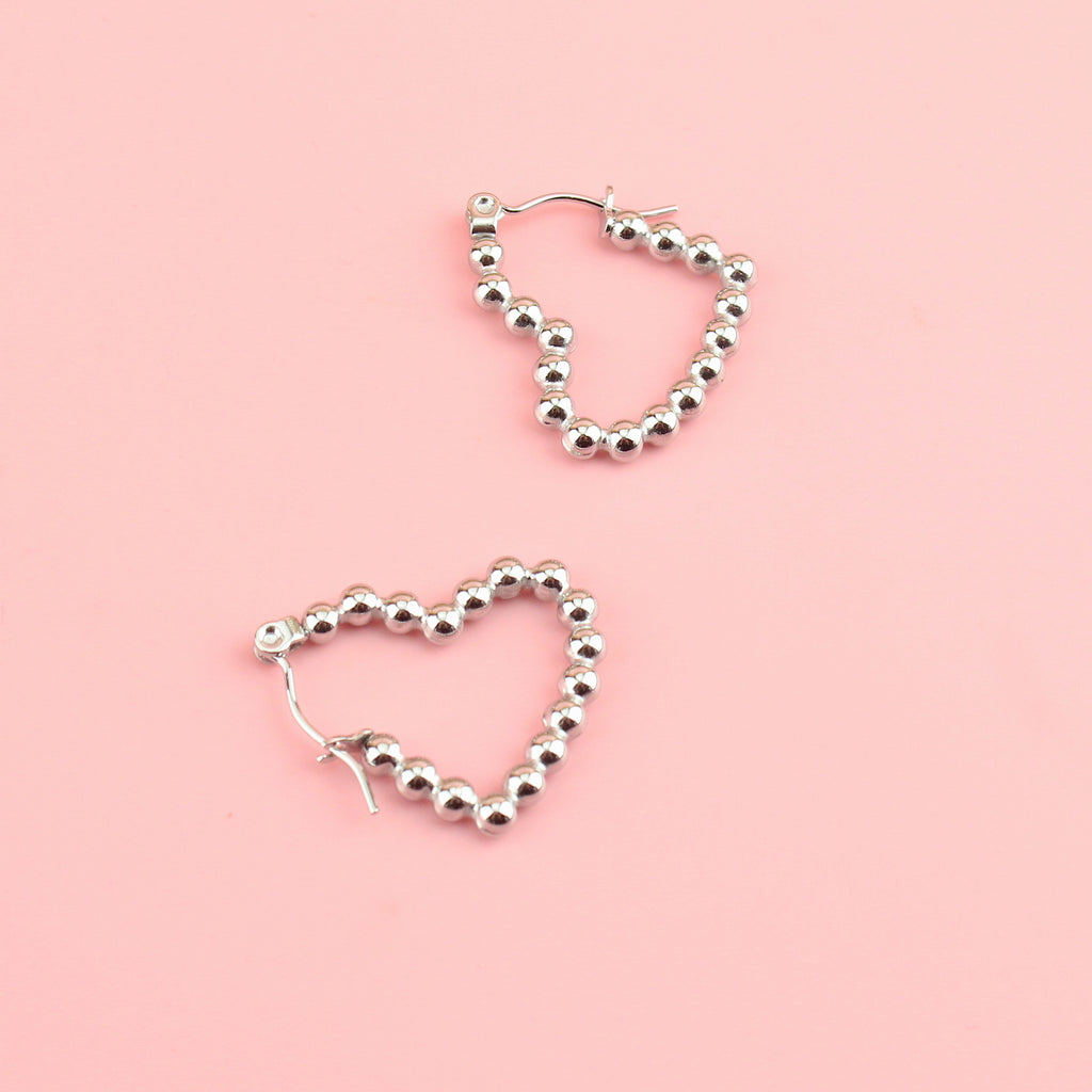 Beaded heart hoop earrings (stainless steel)