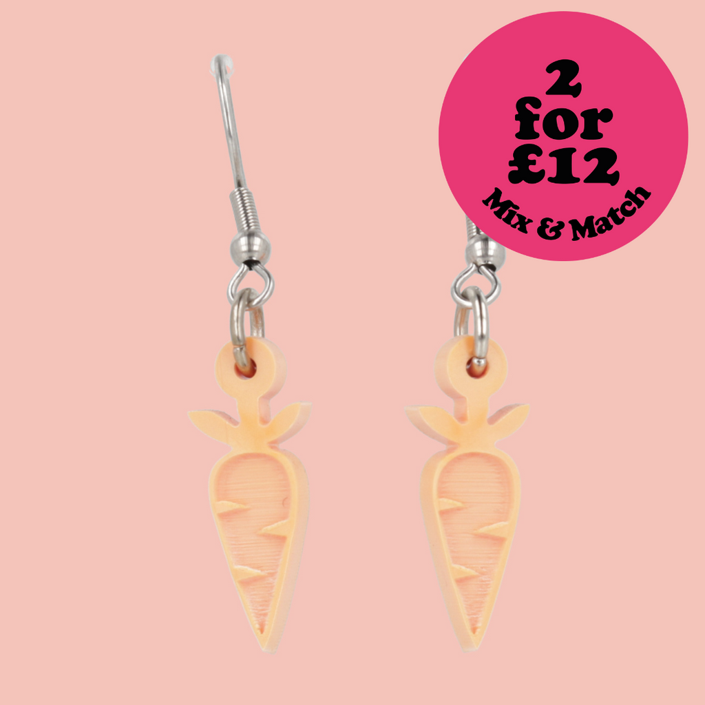 Carrot Earrings - Sour Cherry