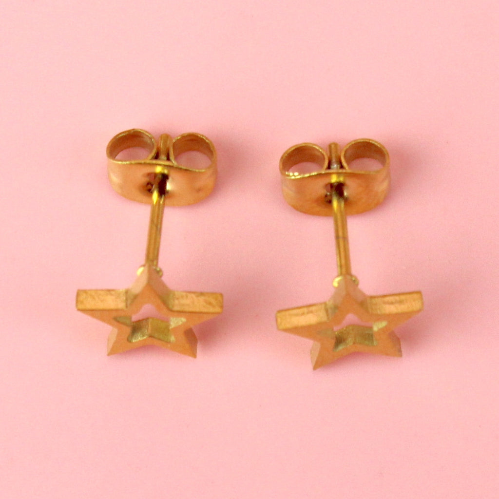 Cut Out Star Stud Earrings (Gold Plated) - Sour Cherry