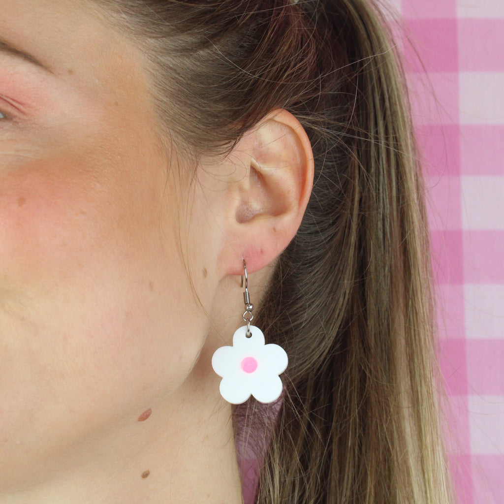 Daisy Chain Earrings - Sour Cherry
