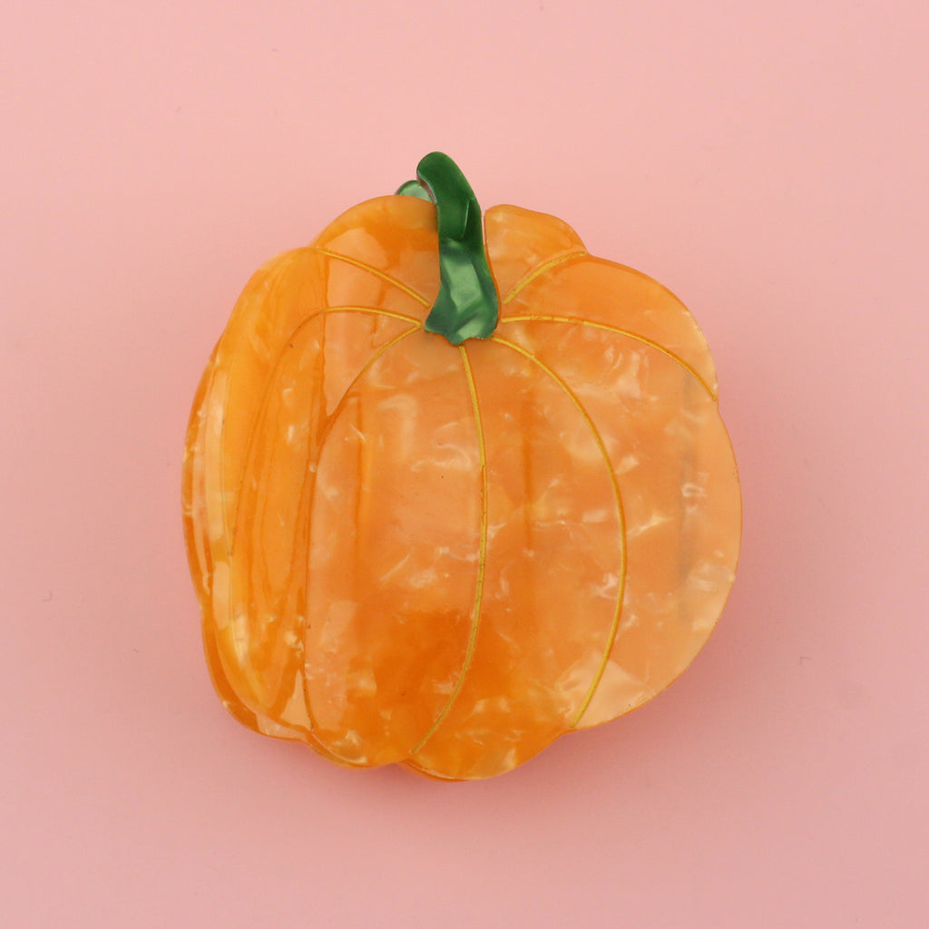 3D Claw Clip in the shape of a pumpkin