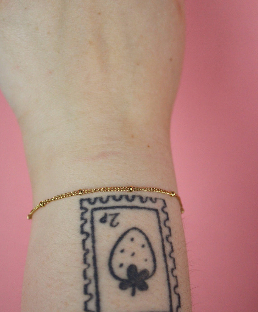 Beaded Bracelet (Gold Plated) - Sour Cherry