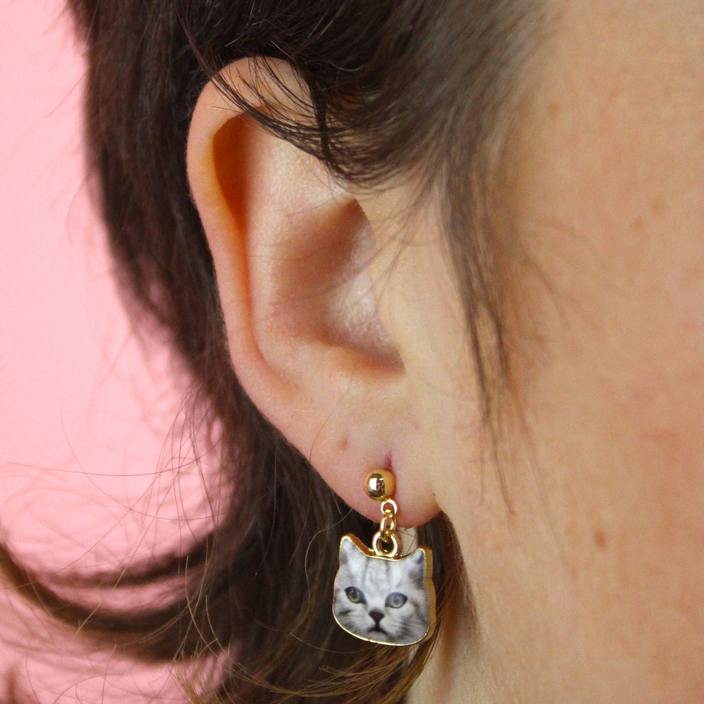 Grey Tabby Cat Earrings - Sour Cherry