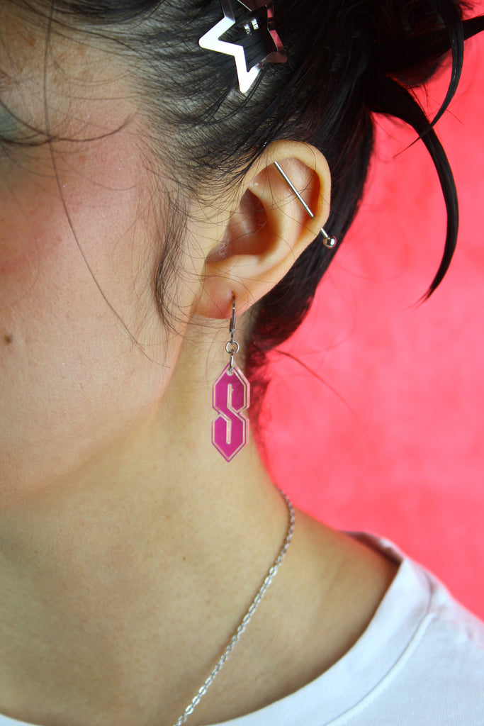 Cool S Huggie Hoop Earrings - Sour Cherry