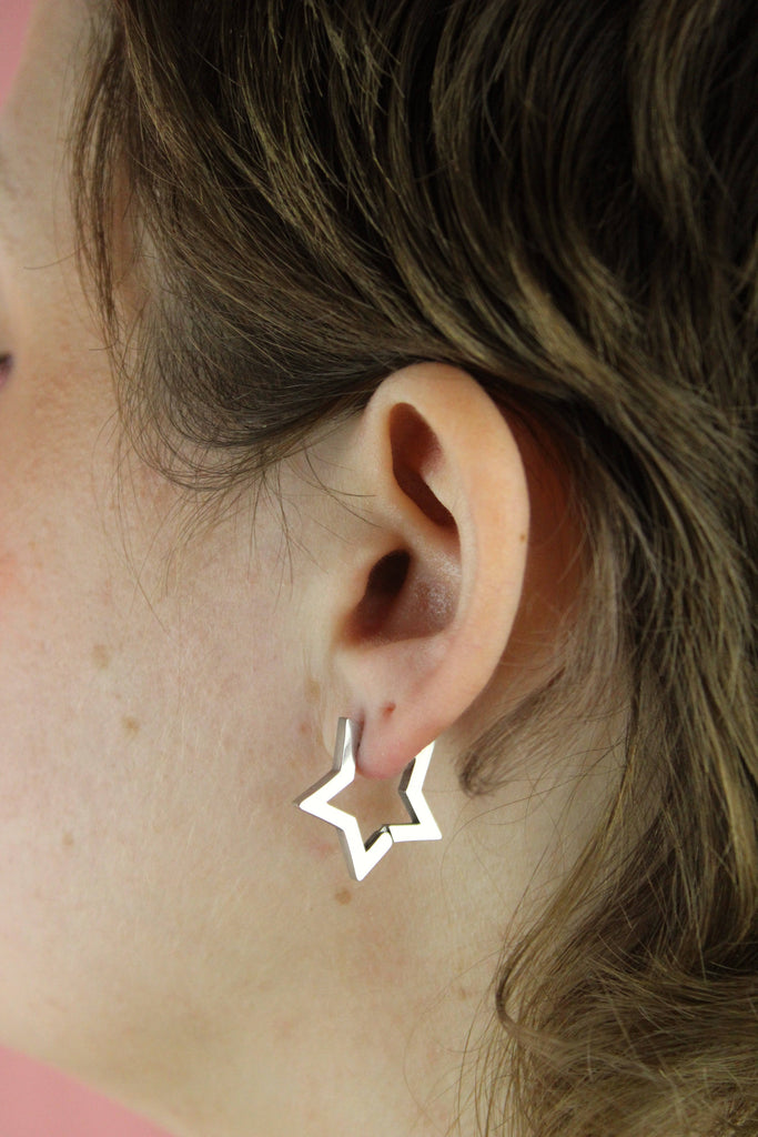 Chunky Star Huggie Hoop Earrings - Sour Cherry