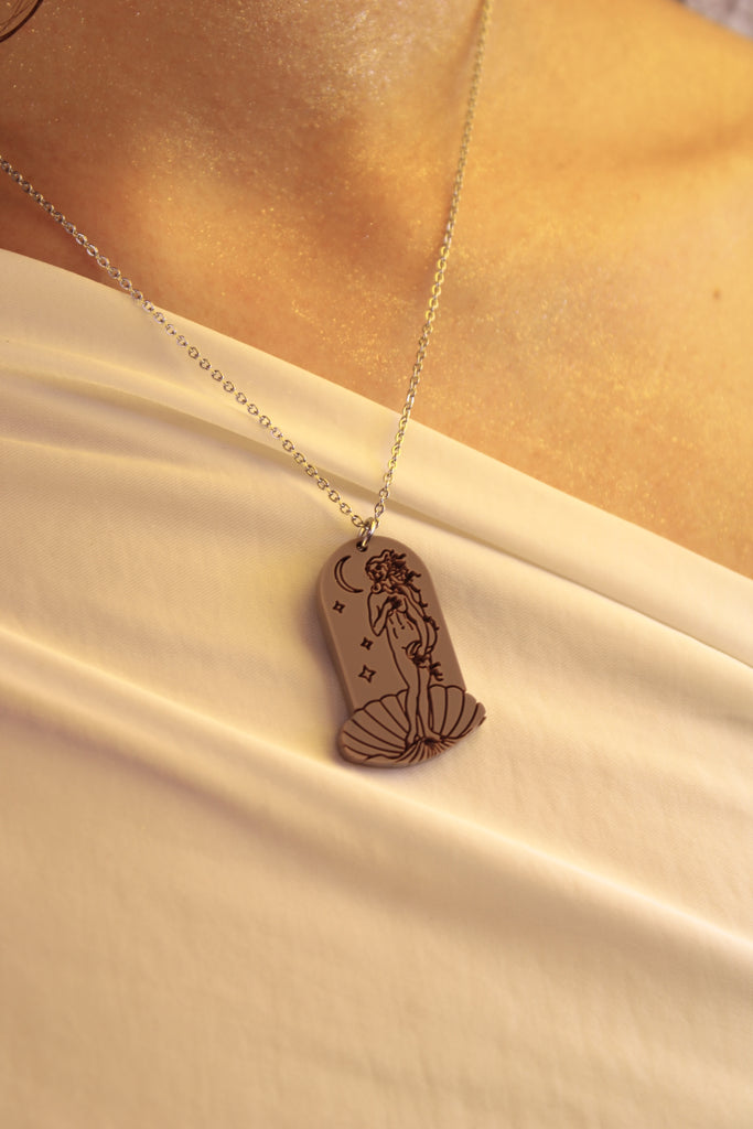 Birth of Venus Arch Necklace - Lavender - Sour Cherry