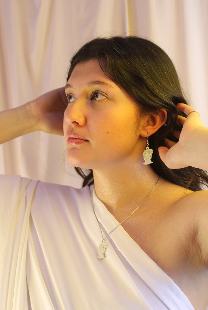David Bust Necklace - Sour Cherry