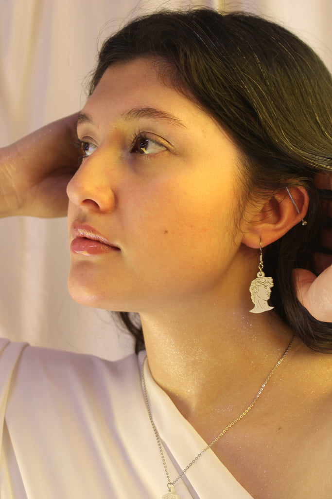 David Bust Earrings - Sour Cherry