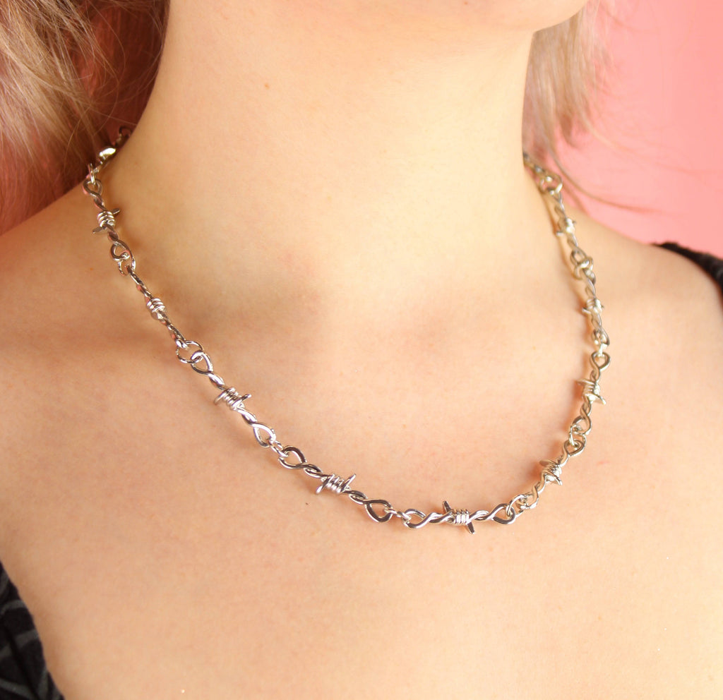 20 Inch Thin Barbed Wire Necklace - Sour Cherry