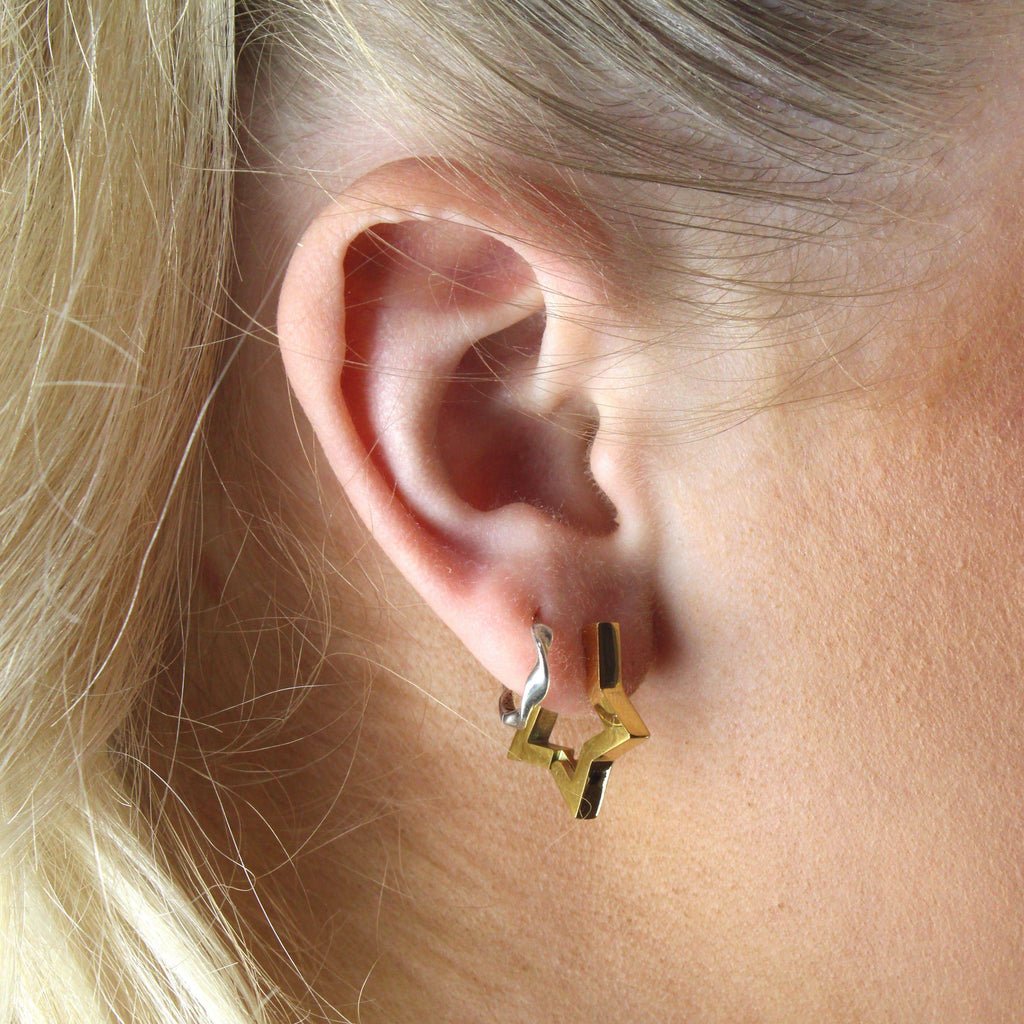 Chunky Star Huggie Hoop Earrings (Gold Plated) - Sour Cherry