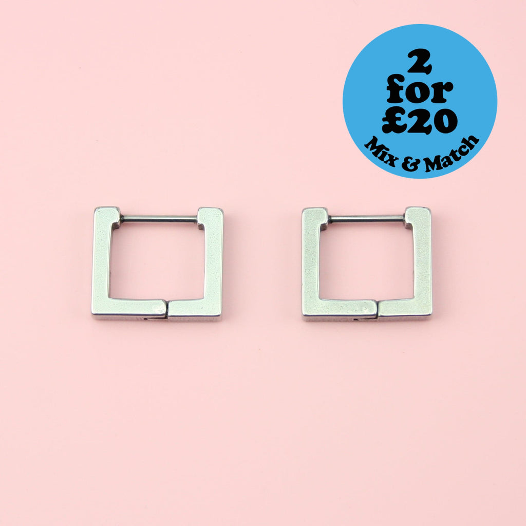 Square Huggie Earrings - Sour Cherry