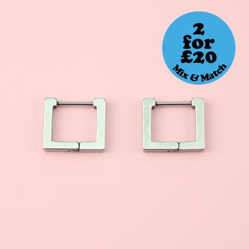 Square Huggie Earrings - Sour Cherry