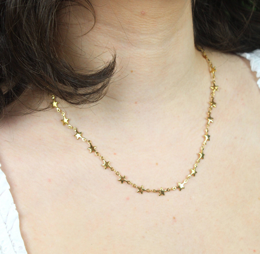 Star Necklace (Gold Plated) - Sour Cherry