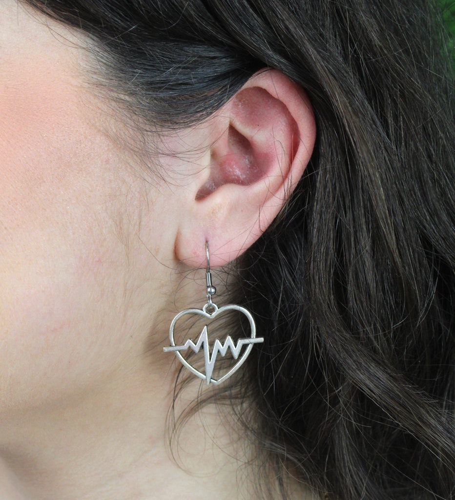 Heartbeat Earrings - Sour Cherry
