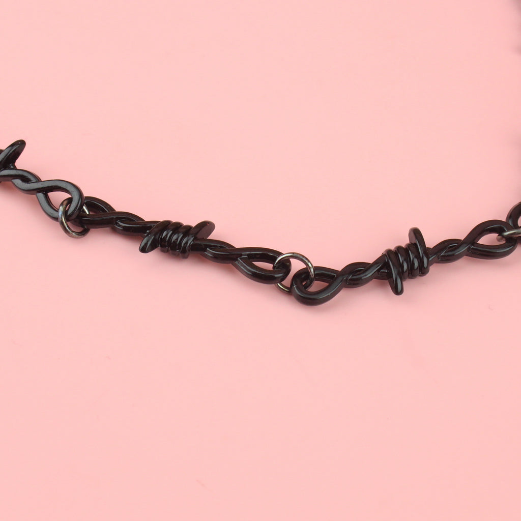 20 Inch Black Barbed Wire Necklace