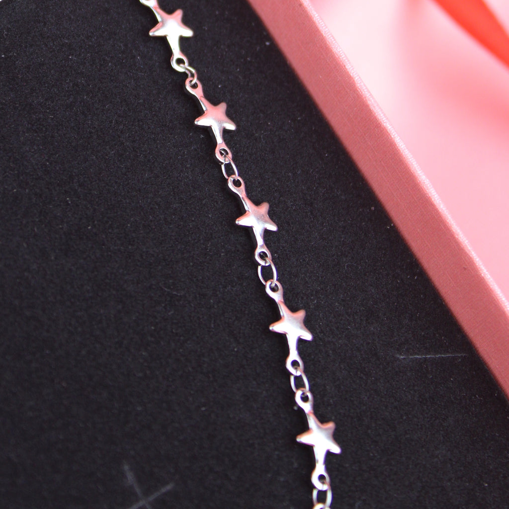 Star Earrings And Necklace Gift Set - Sour Cherry