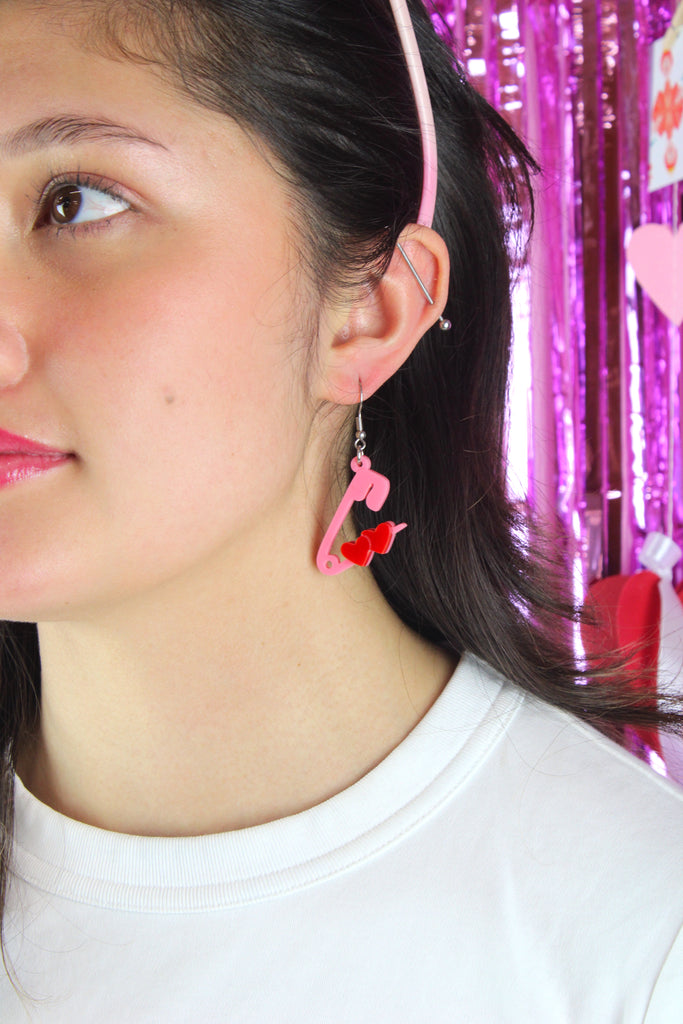 Pin Love With You Earrings (Pink) - Sour Cherry