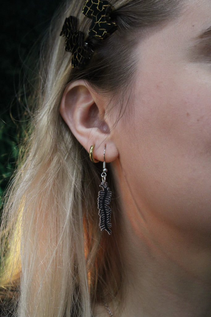 Centipede Earrings - Sour Cherry