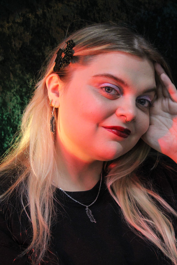 Centipede Earrings - Sour Cherry