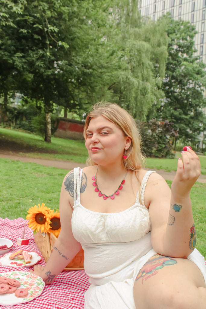 The Punnet Necklace - Raspberries - Sour Cherry