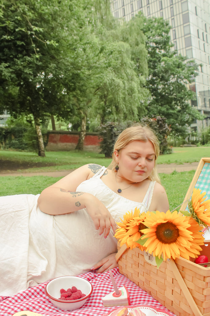 Blackberry Necklace - Sour Cherry