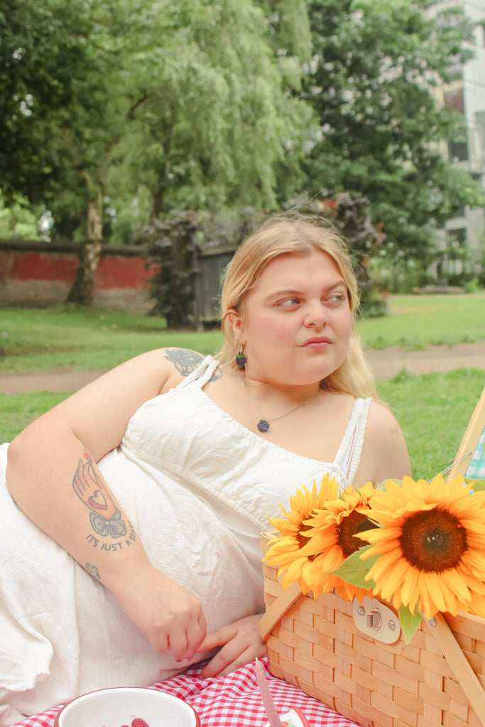 Blackberry Earrings - Sour Cherry