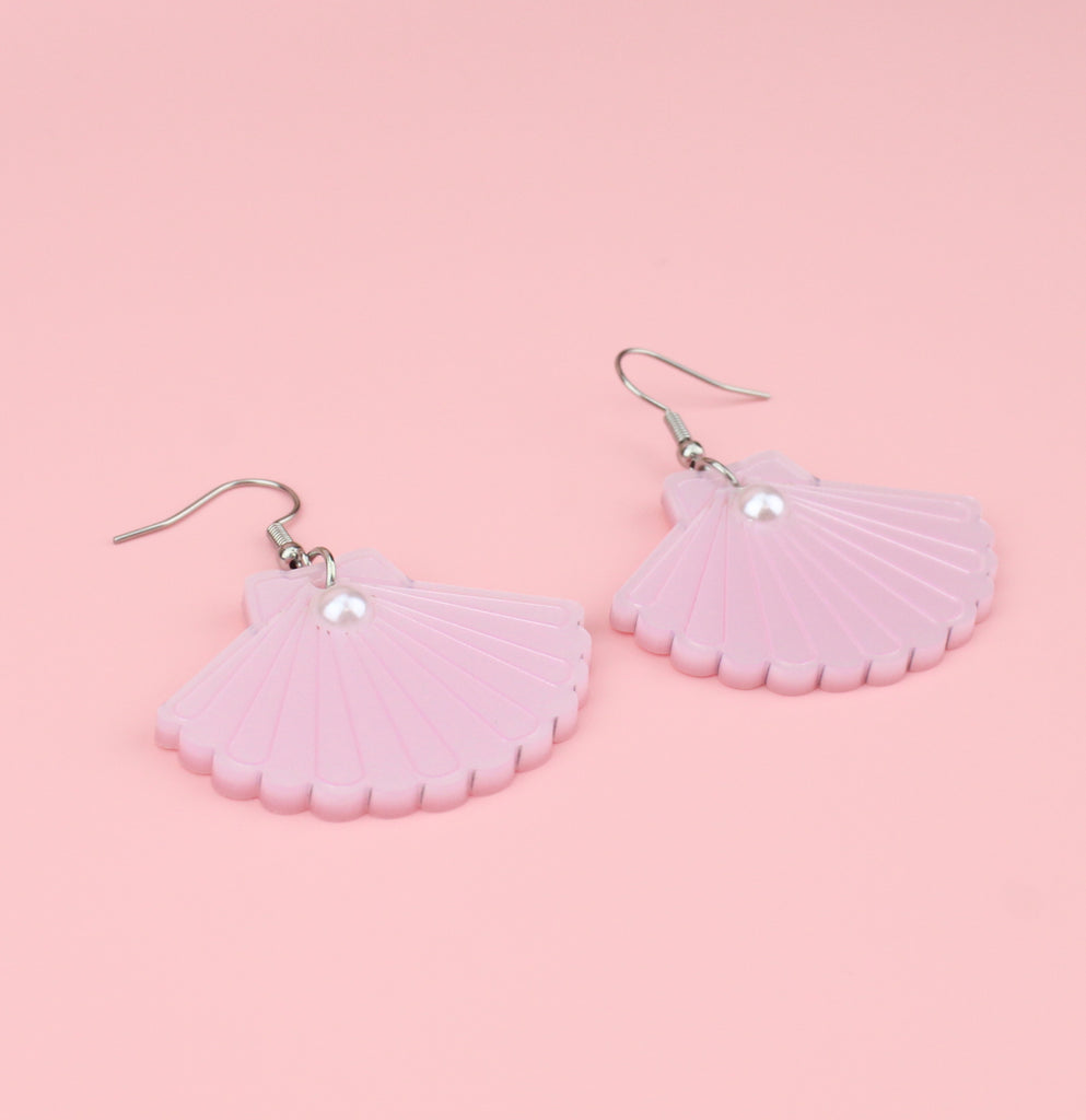 She Sells Sea Shell Earrings - Sour Cherry