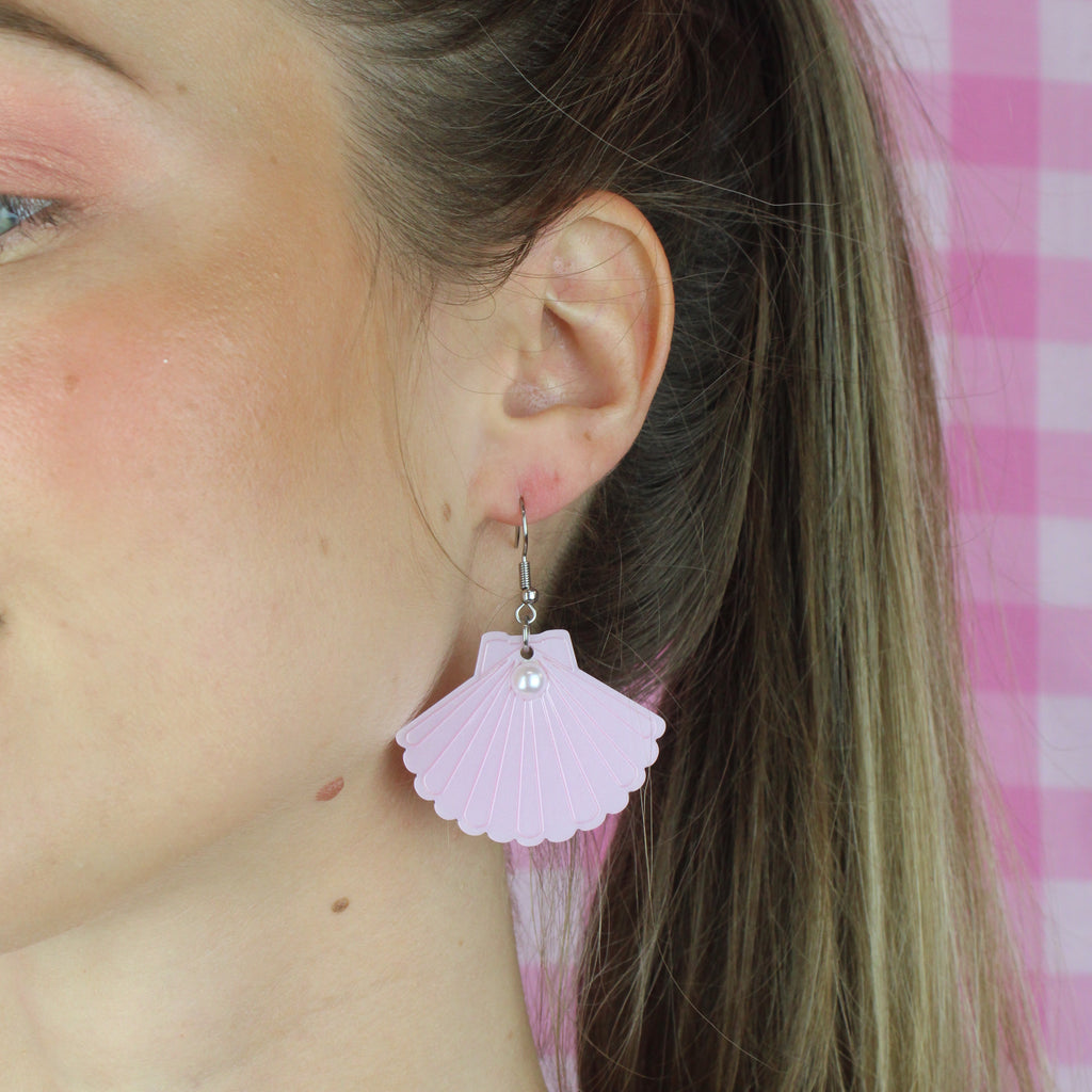 She Sells Sea Shell Earrings - Sour Cherry
