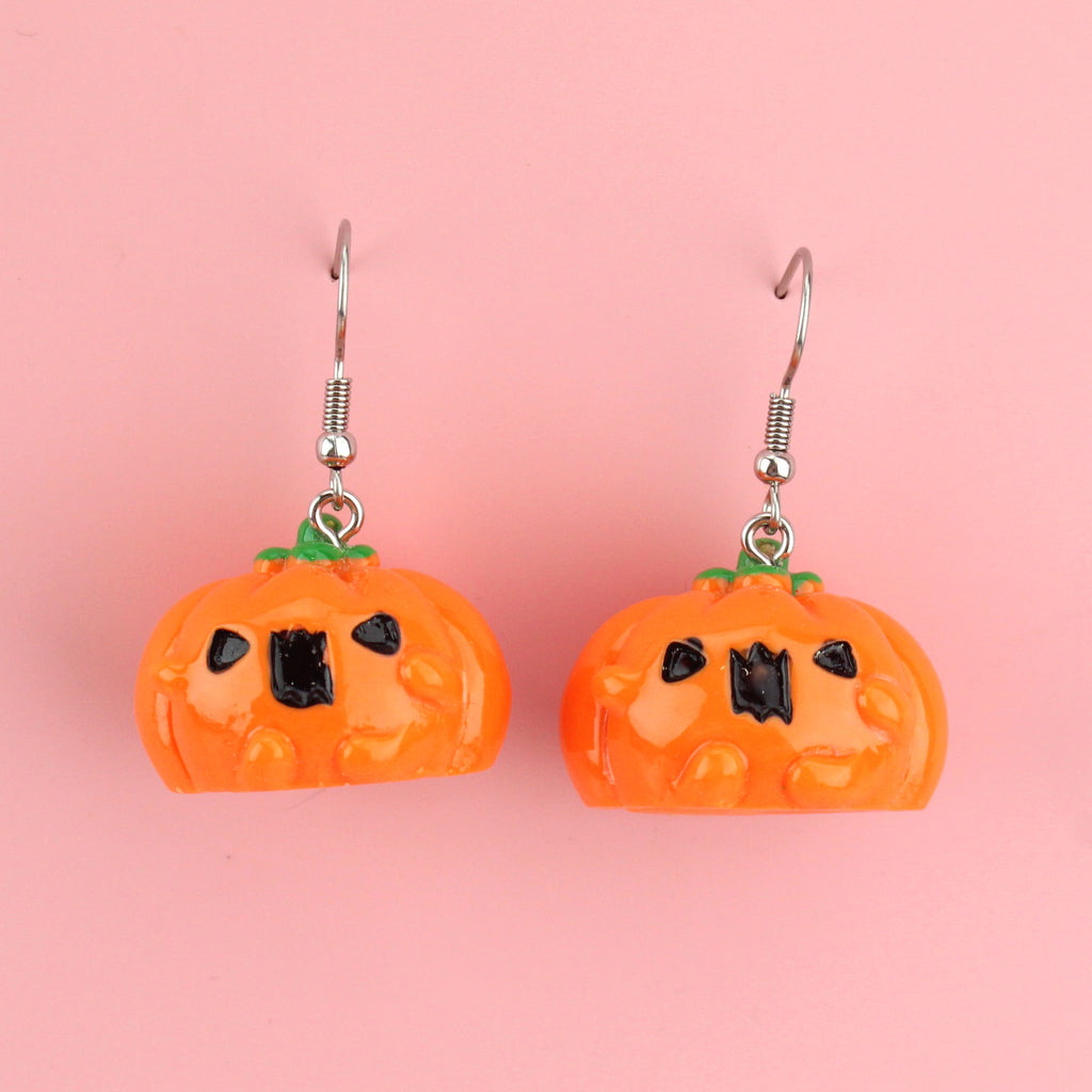 The Wailing Pumpkins Earrings - Sour Cherry