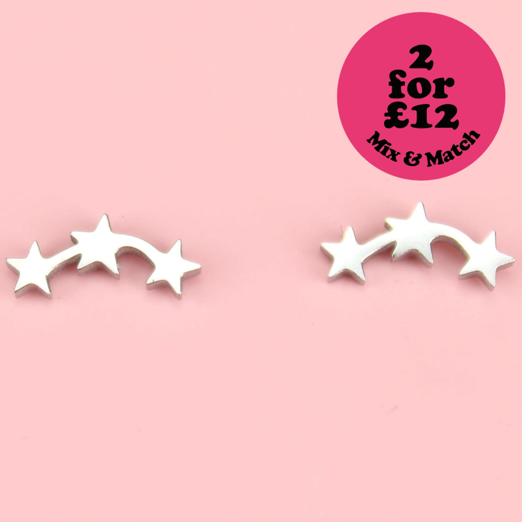 Triple Curved Star Stud Earrings - Sour Cherry