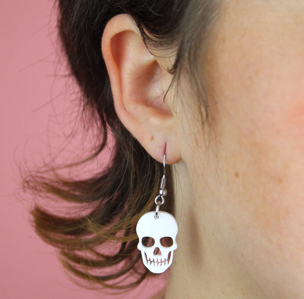 Bone Appetit Skull Earrings - Sour Cherry