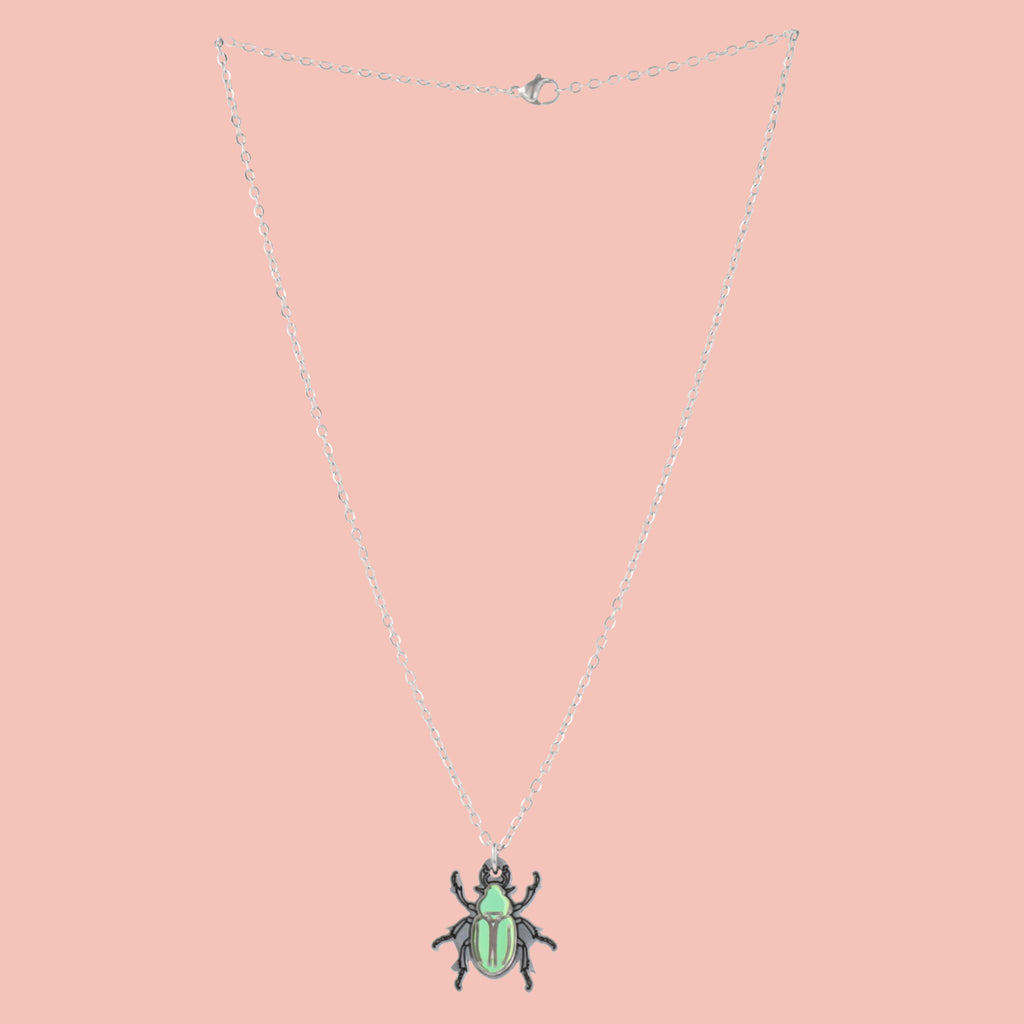 Jewel Summer Beetle Necklace - Sour Cherry