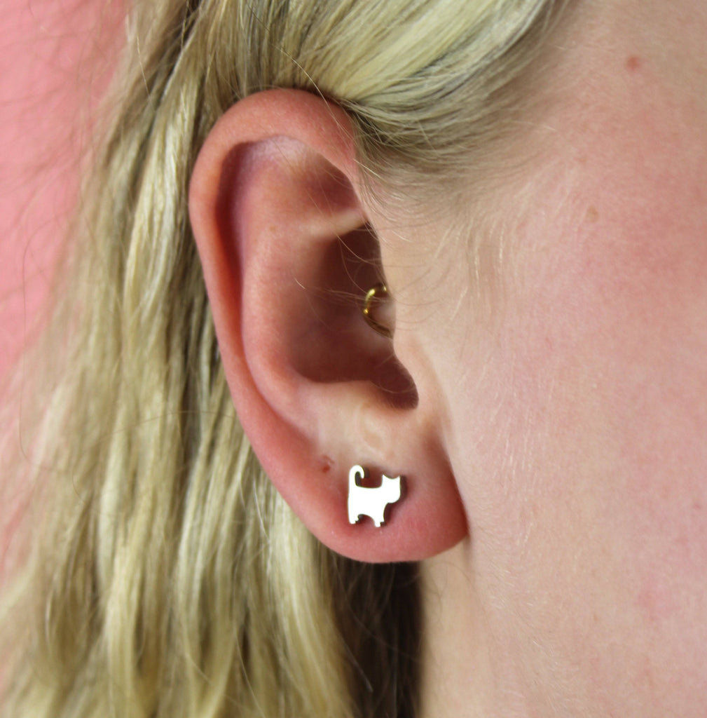 Kitty Cat Stud Earrings - Sour Cherry