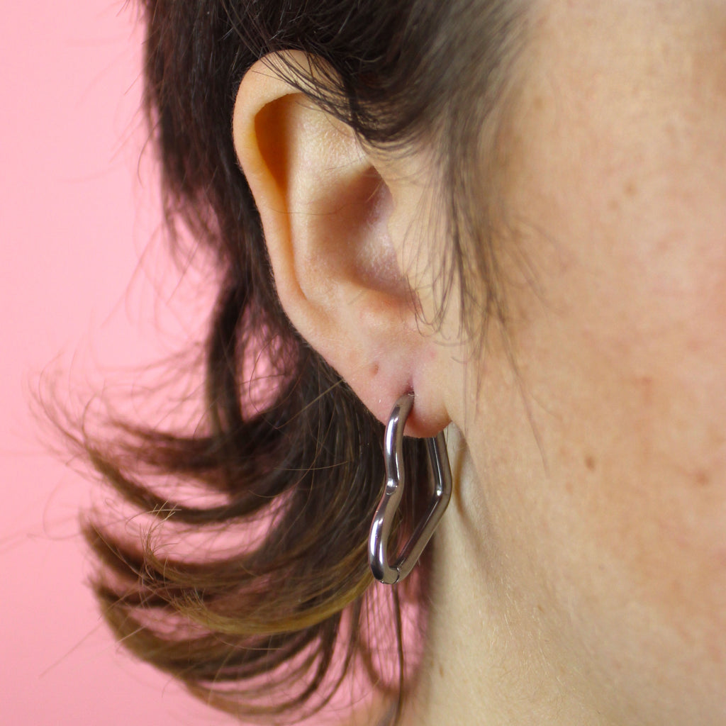 Mini Heart Hoop Earrings - Sour Cherry