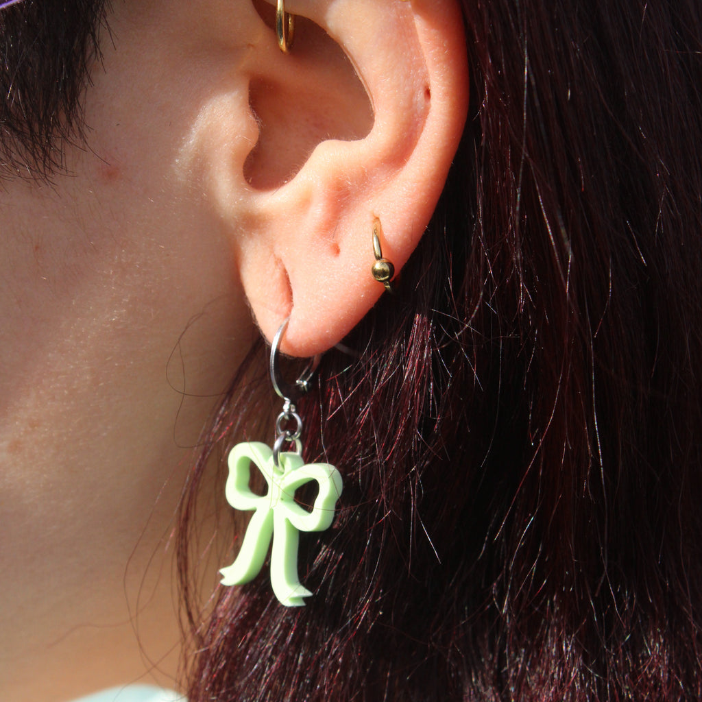 Mini Green Bow Huggie Hoop Earrings - Sour Cherry