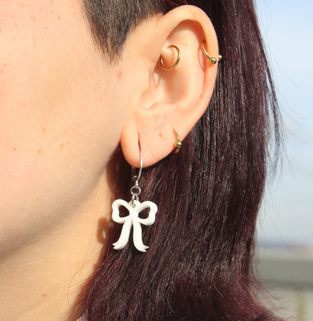 Mini White Bow Huggie Hoop Earrings - Sour Cherry