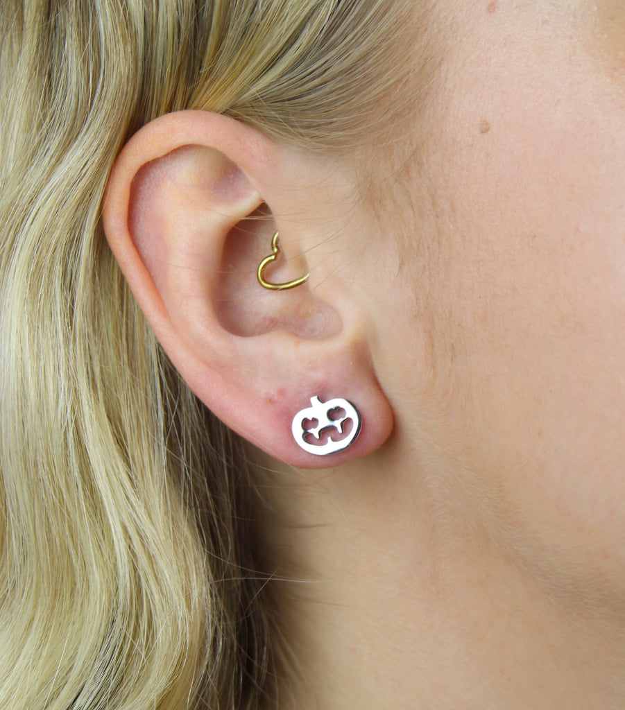 Pumpkin Stud Earrings - Sour Cherry