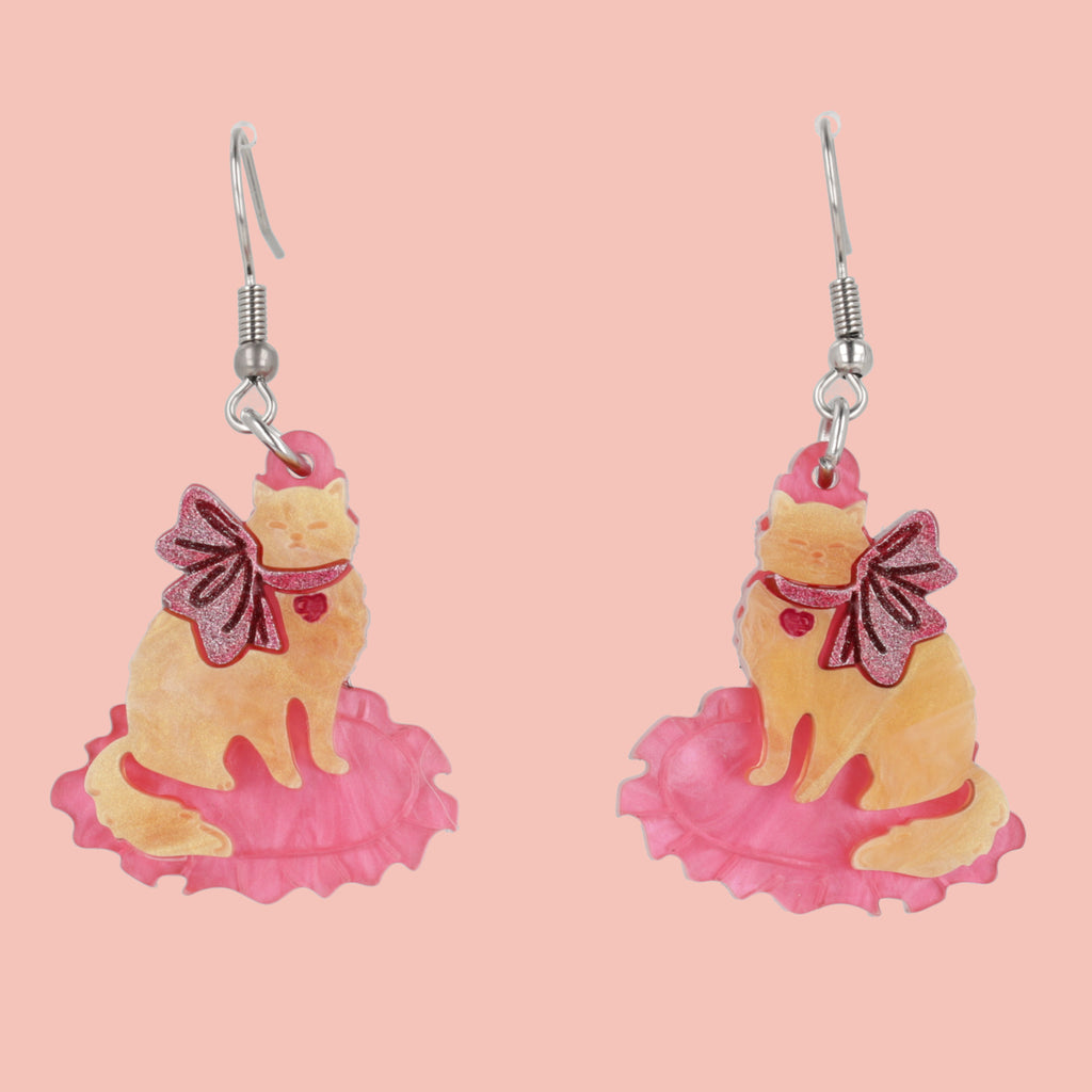 Purr-incess Treatment Earrings - Sour Cherry