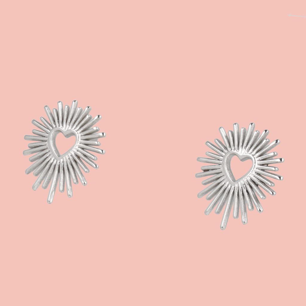Sacré Coeur Stud Earrings - Sour Cherry