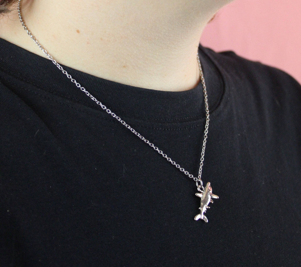 Shark Necklace - Sour Cherry