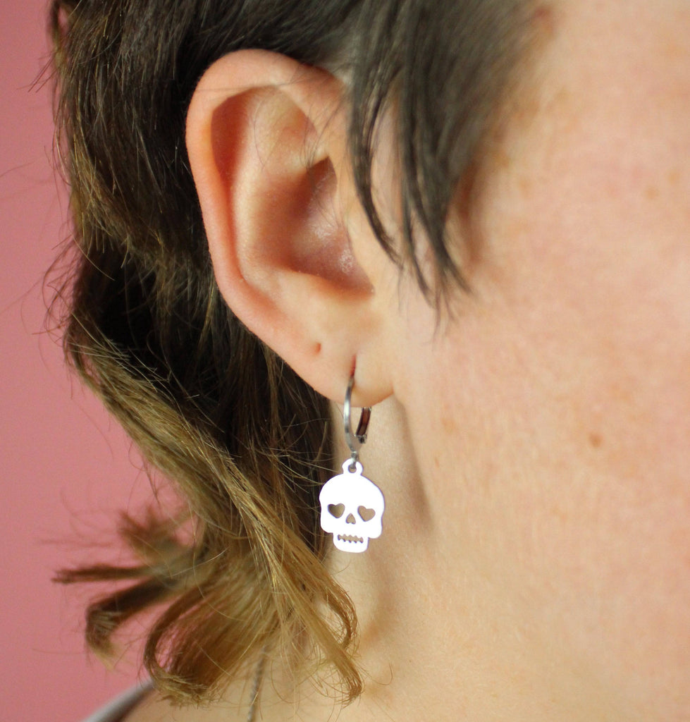 Lovely Bones Skull Earrings - Sour Cherry