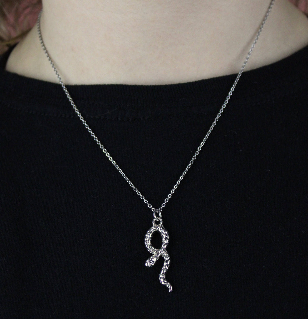 Snake Necklace - Sour Cherry