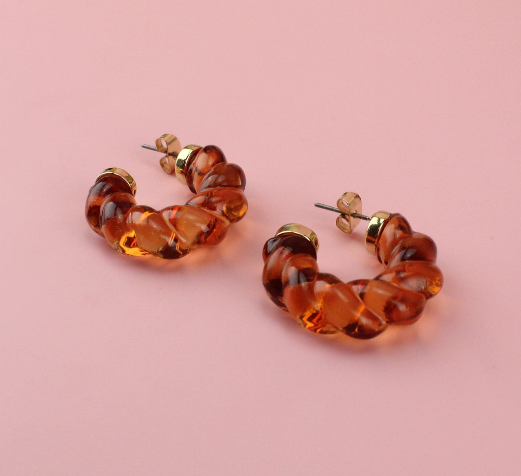 Amber Twist Hoop Earrings - Sour Cherry