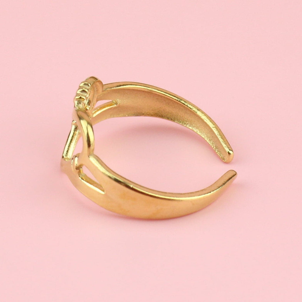 Barbed Wire Heart Ring (Gold-plated) - Sour Cherry