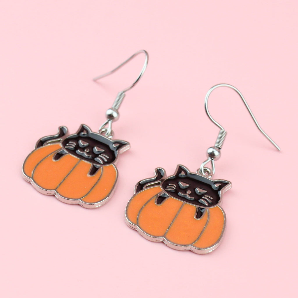 Hocus Purrcus Earrings - Sour Cherry