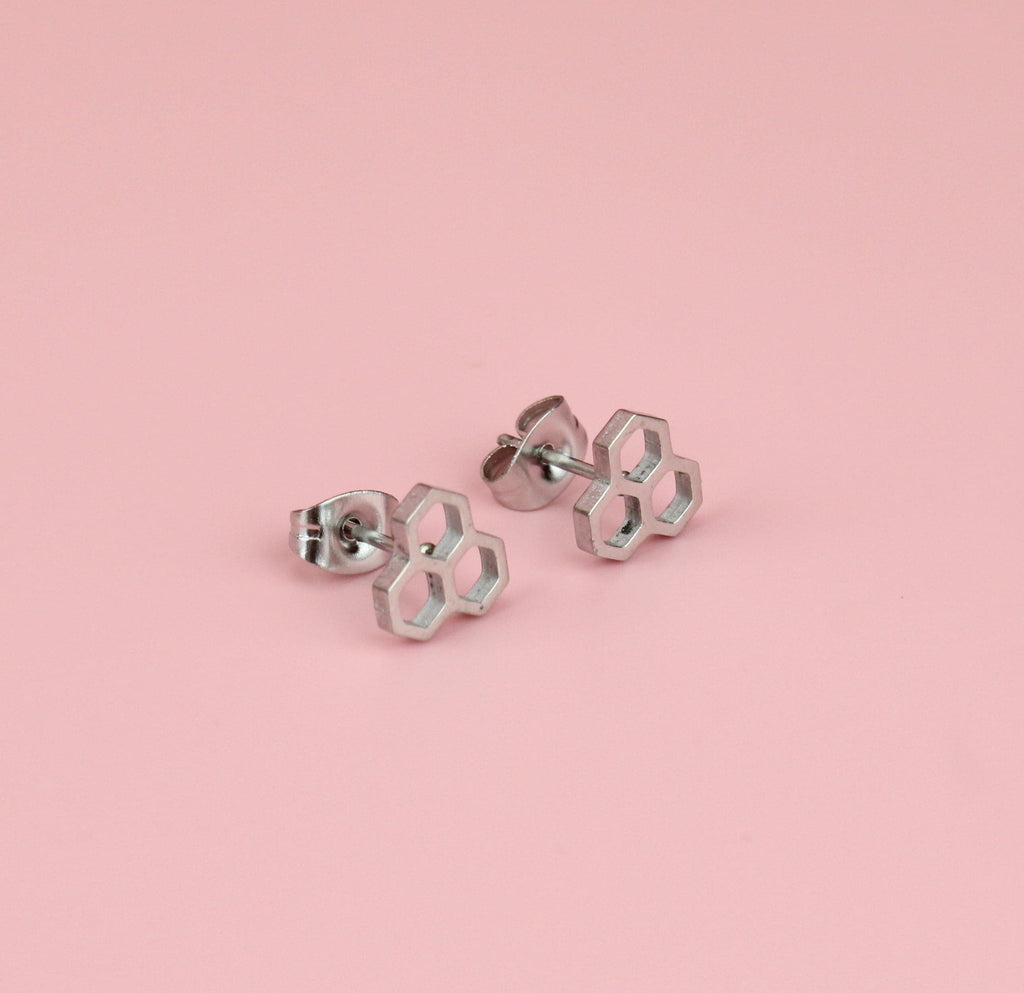 Honeycomb Stud Earrings - Sour Cherry