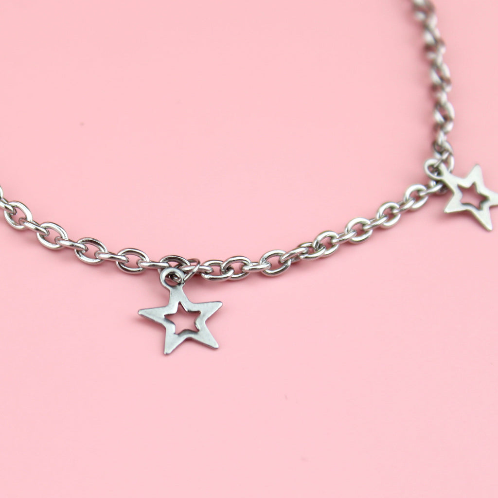 Cut Out Star Bracelet - Sour Cherry