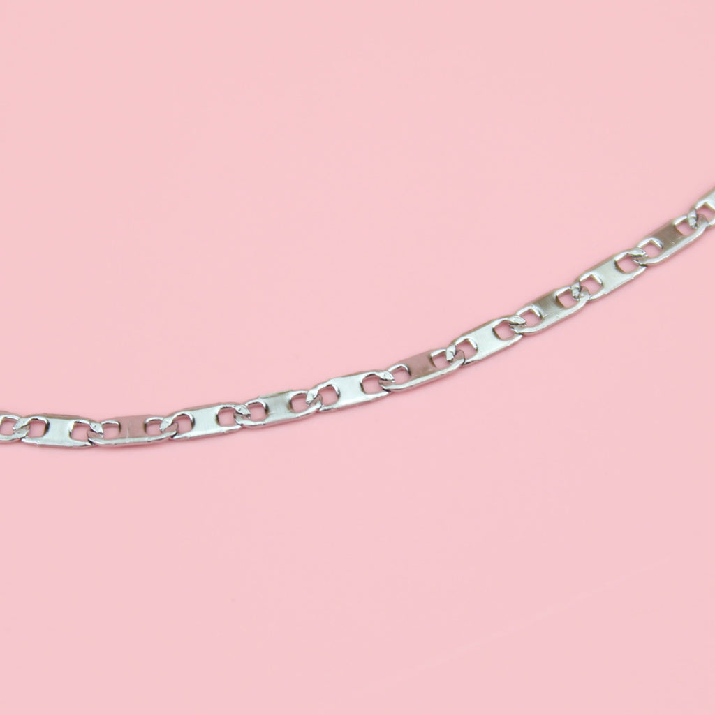Bar Chain Neckace - Sour Cherry